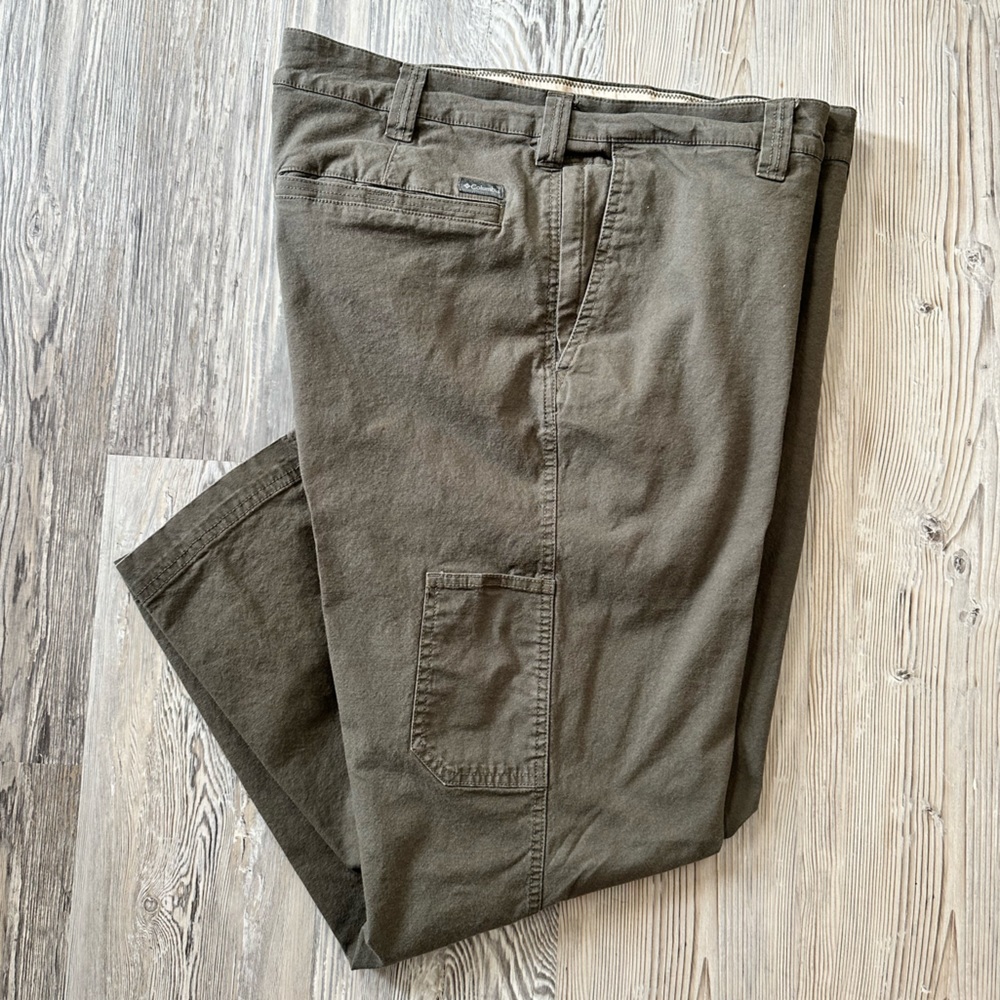 Men’s Columbia pants